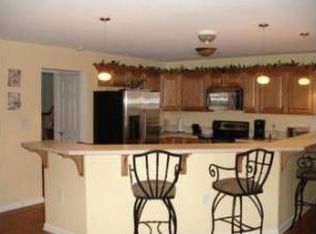 239 McNeill Dr, Martinsburg, WV 25403