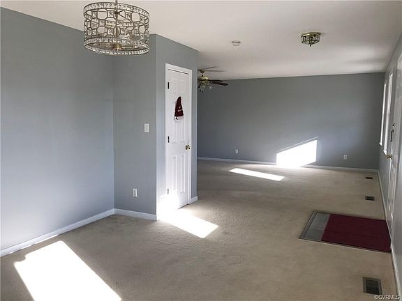4th image of 7112 Andersons Forge Pl
