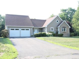 27 Vincent Ct #27, East Hartford, CT 06108