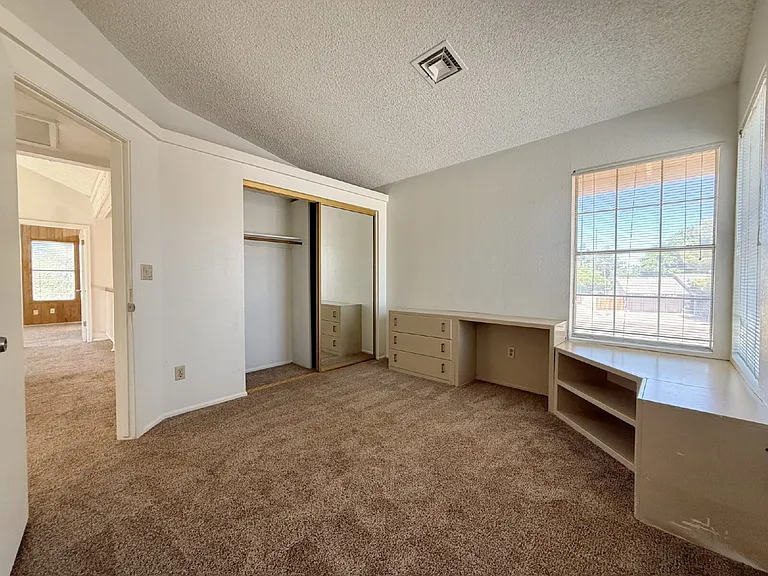 18183 N 58th Ln — Photo 23