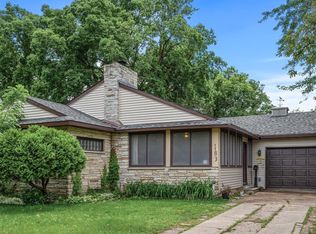 1183 5th St NW, Elk River, MN 55330