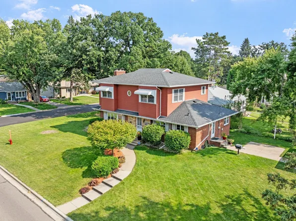 2816 29th Ave NE, Saint Anthony, MN 55418