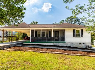 111 Sanford Ln, Oak Ridge, TN 37830