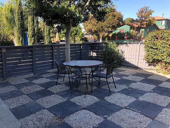 3rd image of 3012 Asbury St #1
