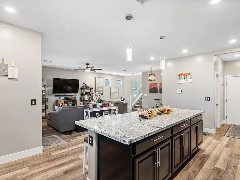 7036 Denio Island St — Photo 11