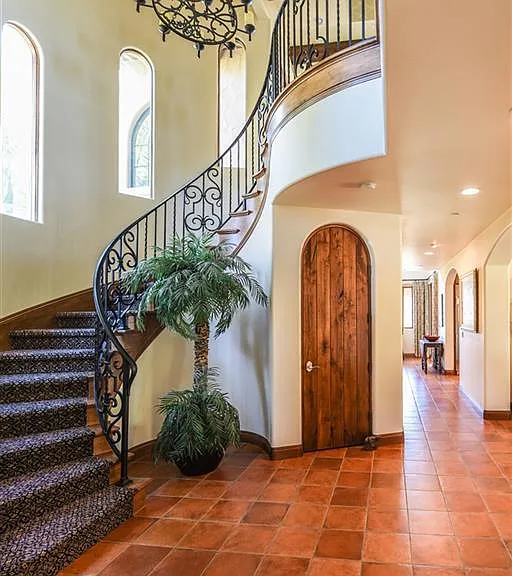 4286 Victoria Ln — Photo 18