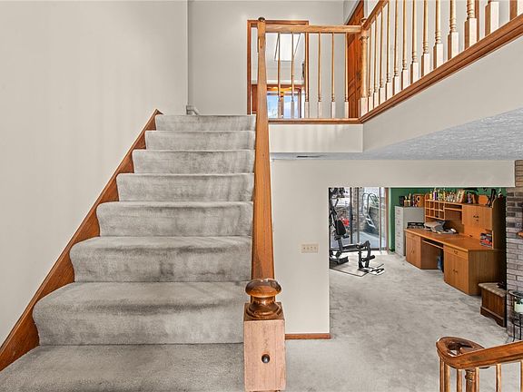 4th image of 2735 4th St