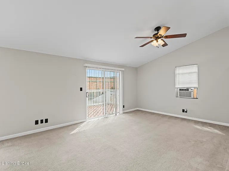 3810 Norbourne Blvd — Photo 17