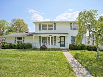 2370 Richmond Rd, Cuyahoga Falls, OH, 44221