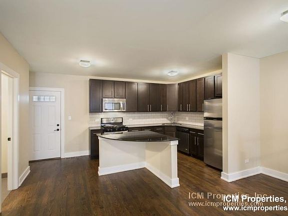 2nd image of 5058 N Winchester Ave #1F