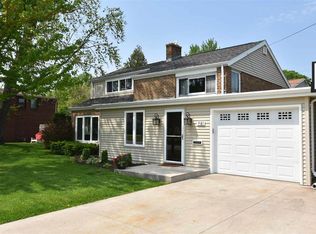 741 Elm St, Neenah, WI 54956