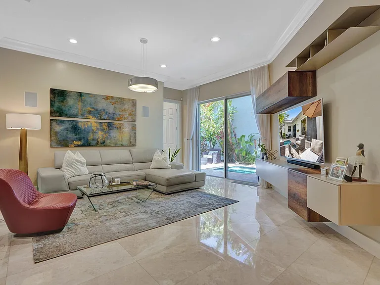 1529 Shoreline Way — Photo 33