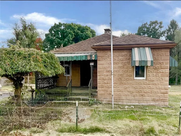 123 Torcasso Way, Industry, PA 15052