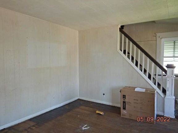 3rd image of 167 Anson Way