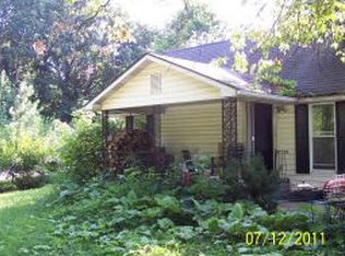 3823 N Boltinghouse Rd, Bloomington, IN 47408