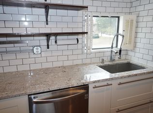 1213 N Camelot Dr, Boise, ID 83704