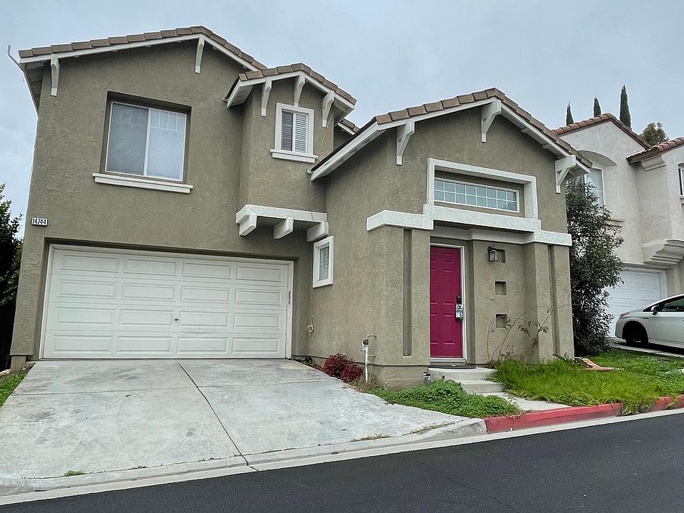 1st image of 14744 Calle Primavera