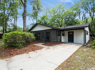 8706 NW 37th Cir, Gainesville, FL 32653