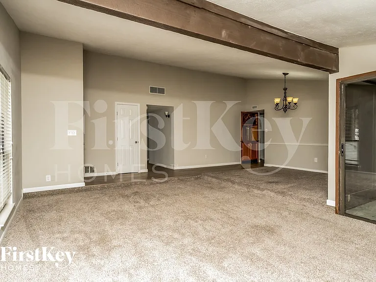 5276 Sherman Dr — Photo 3