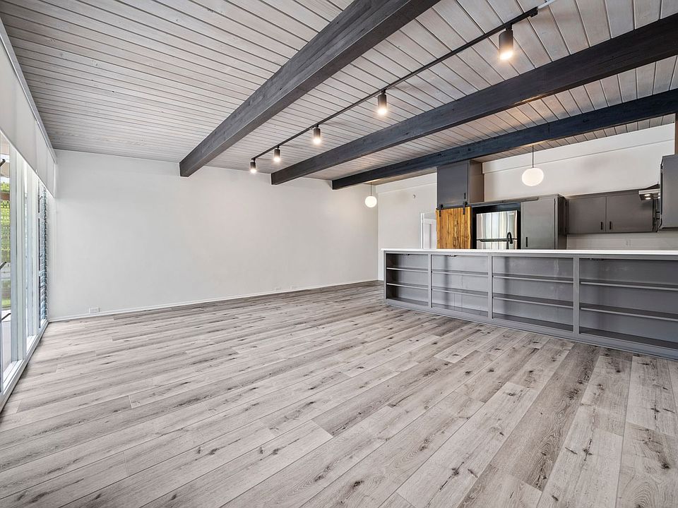 1st image of 3749 Dunn Dr APT 2