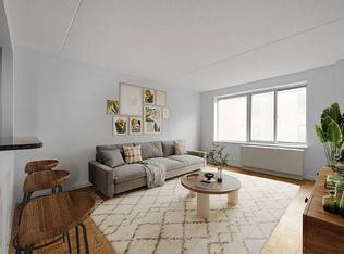 520 W 48th St APT 7L, New York, NY 10036