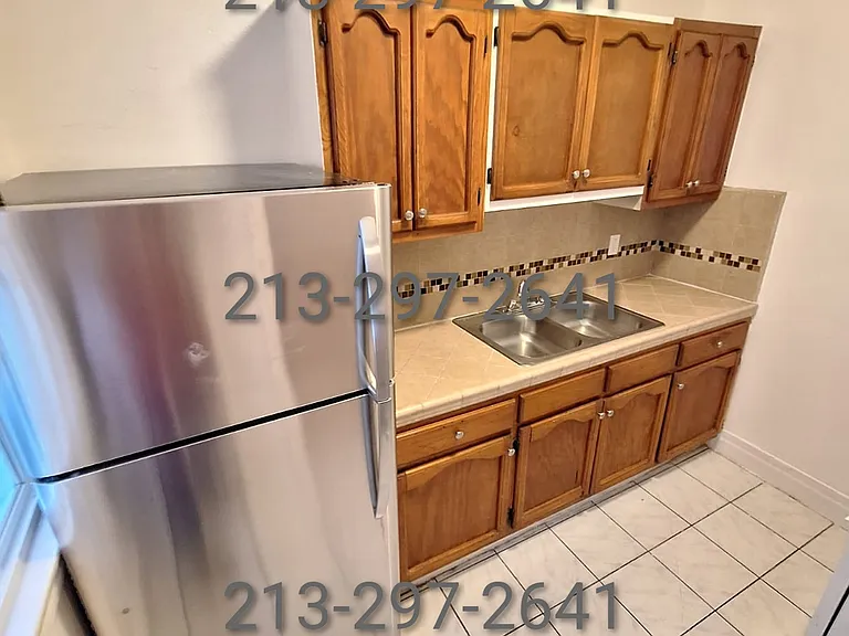441 S Rampart Blvd #R — Photo 16