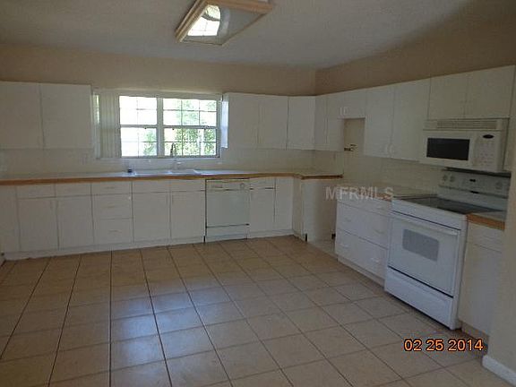 5th image of 430 E Haines Blvd