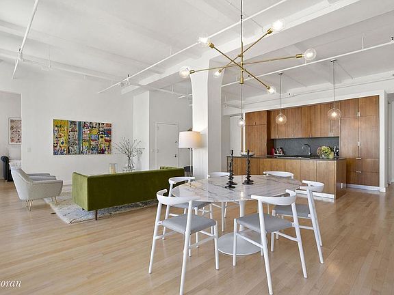 4th image of 40 W 17th St APT 8A