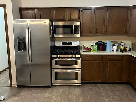 3rd image of 115 Minquadale Blvd