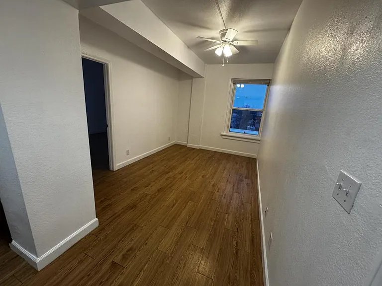 103 E Central Ave — Photo 1