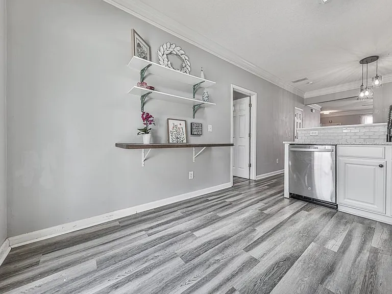 388 Weatherstone Pl — Photo 5
