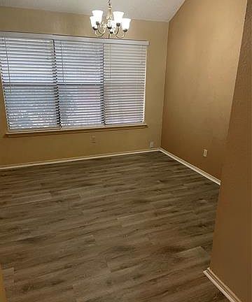4th image of 646 Duncan Dr