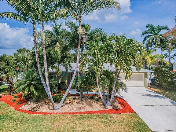 2nd image of 6950 Grande Vista Way