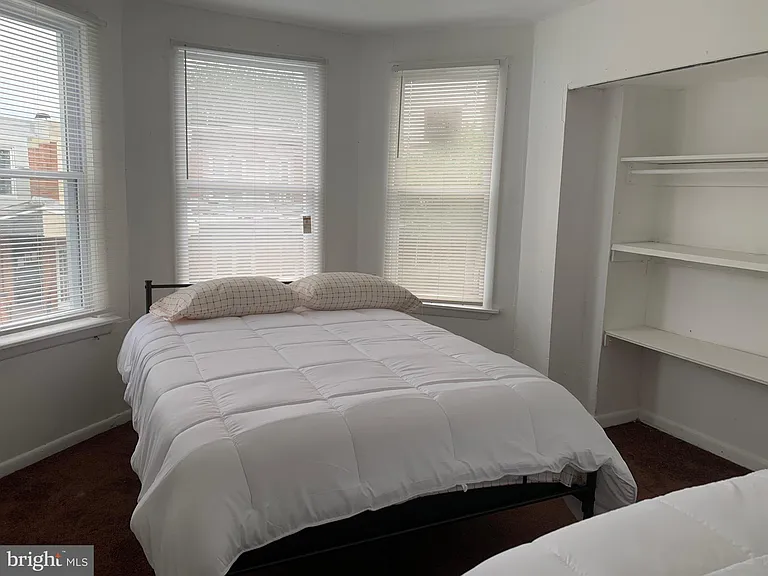 3449 F St — Photo 11