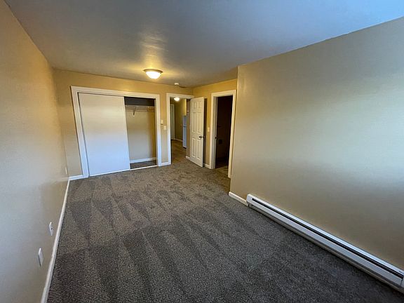 5th image of 14332 32nd Ave NE APT C