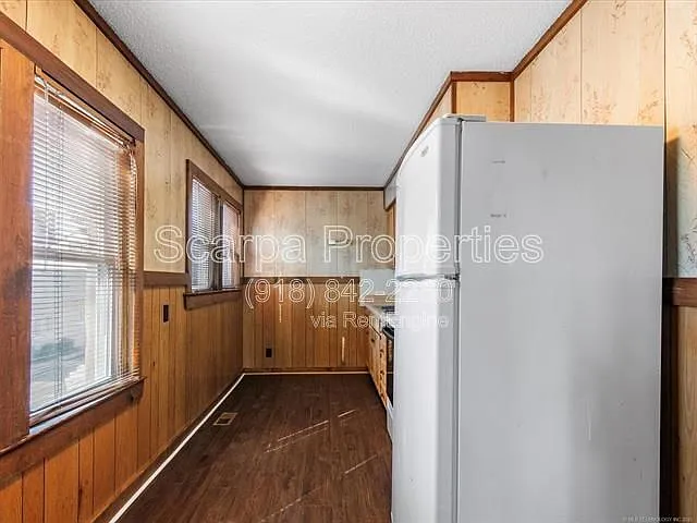 113 SE Delaware Ave — Photo 7