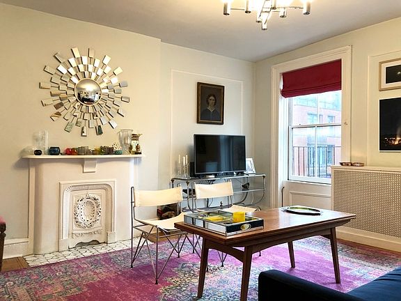 3rd image of 442 W 20th St #4