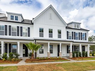 121 Summer Tanager Dr #19-28, Ravenel, SC 29470