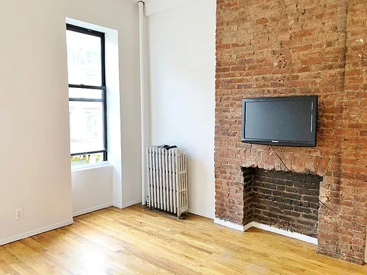 Rented by Best Apartments North Inc | media 26