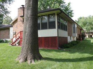 18900 E Hanthorn Dr, Independence, MO 64057