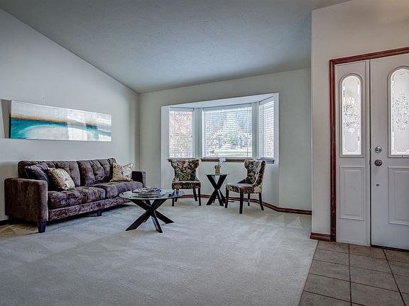 3rd image of 18514 E Hermosa Cir