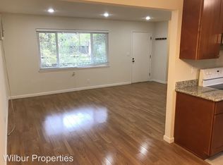 365 Oak Grove Ave APT 4, Menlo Park, CA 94025