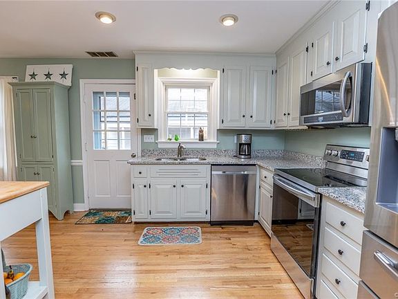 5th image of 8404 Patterson Ave