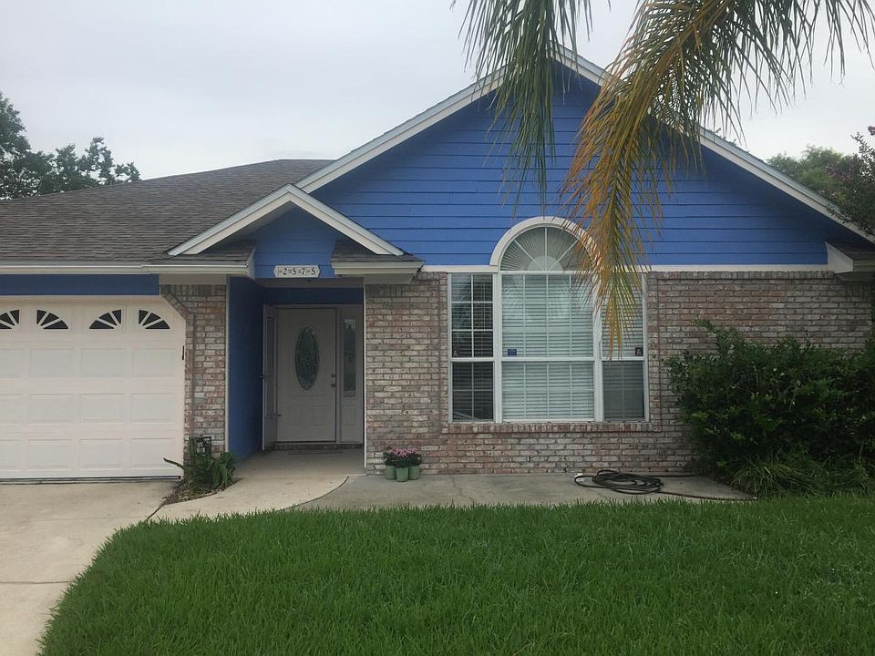1st image of 2575 Twin Springs Dr S