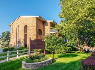 10 Gateway Rd APT 11N, Yonkers, NY 10703