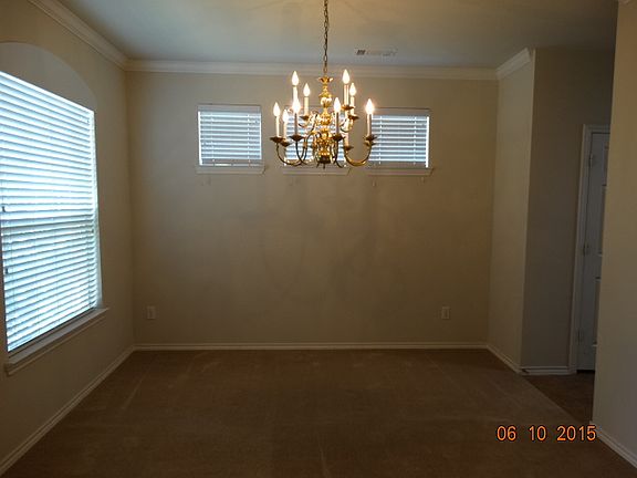 2nd image of 2800 Marshall Dr