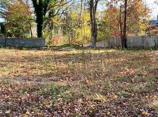 30 3rd St, Barrington, RI 02806