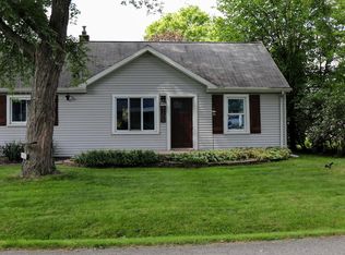 9315 Brookline Ave, Plymouth, MI 48170