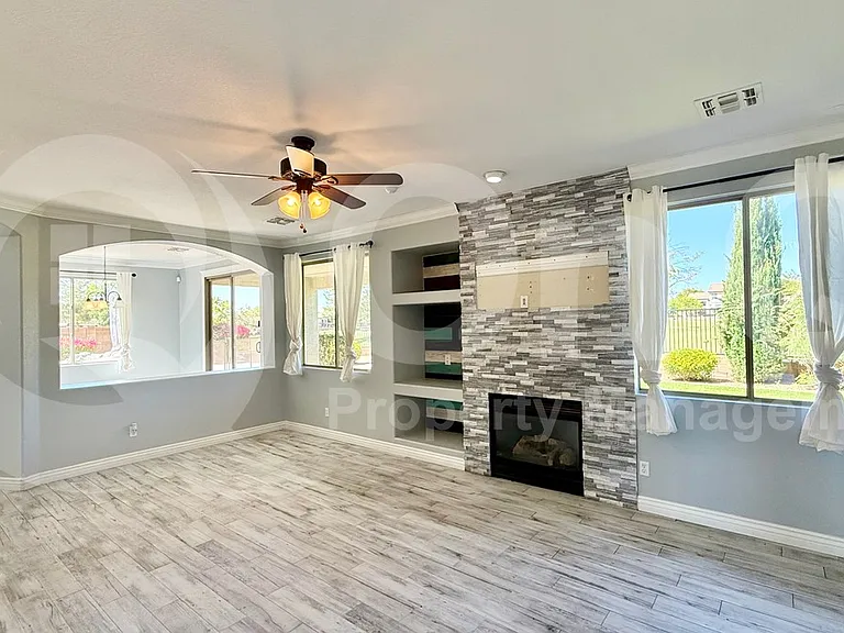 9416 E Natal Ave — Photo 11