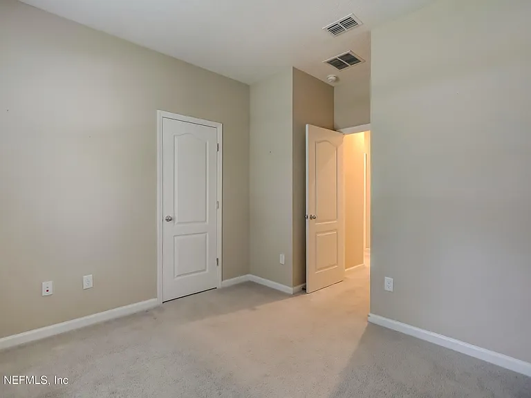 10386 Pavnes Creek Dr — Photo 28